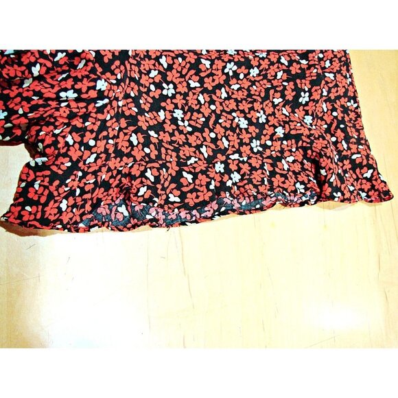 Lush Womens Black Red Floral Lined Square Neck One Piece Romper Size Medium Flaw - Picture 8 of 12